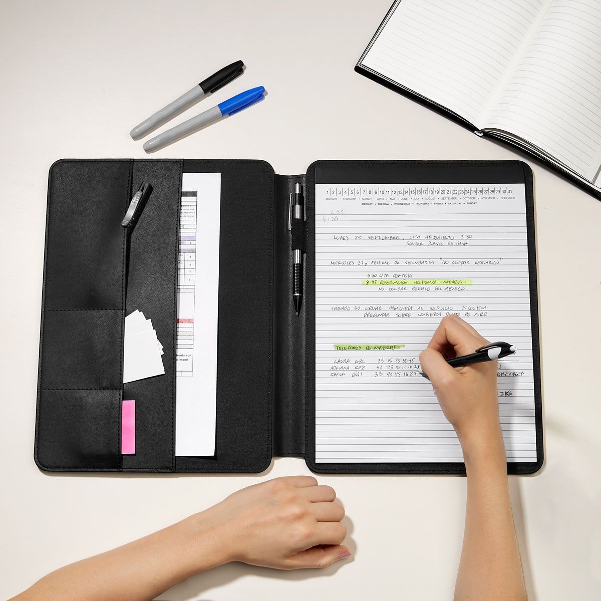 Carpeta Nabu personalizable en negro, SKU M 9090
