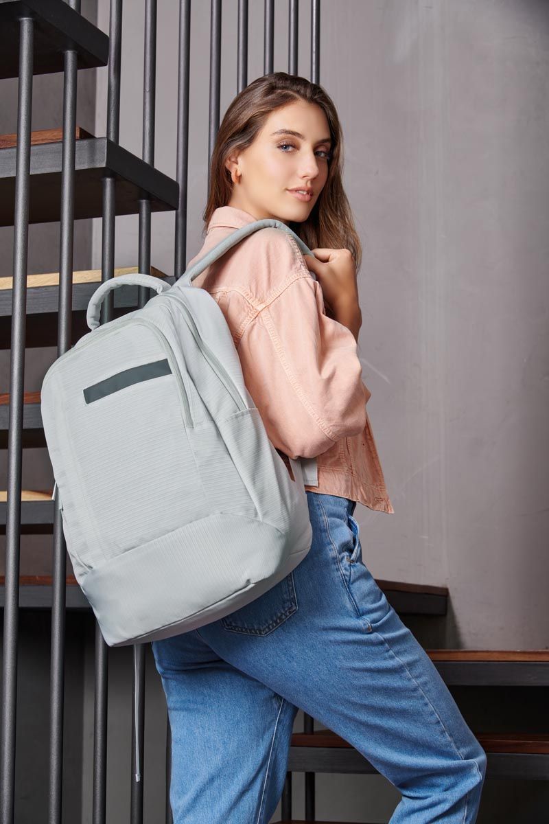 Mochila Remos personalizable en gris, SKU SIN 513