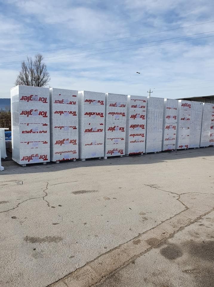 Materiale per l'edilizia a Rieti.