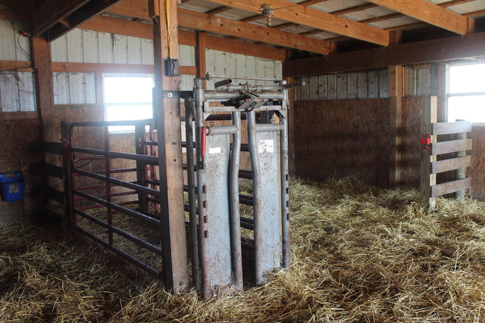 Headgate in lean-to
