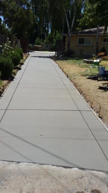 Nice concrete sidewalk — Yuba City, CA — Superior Concrete Flatwork/HSCP