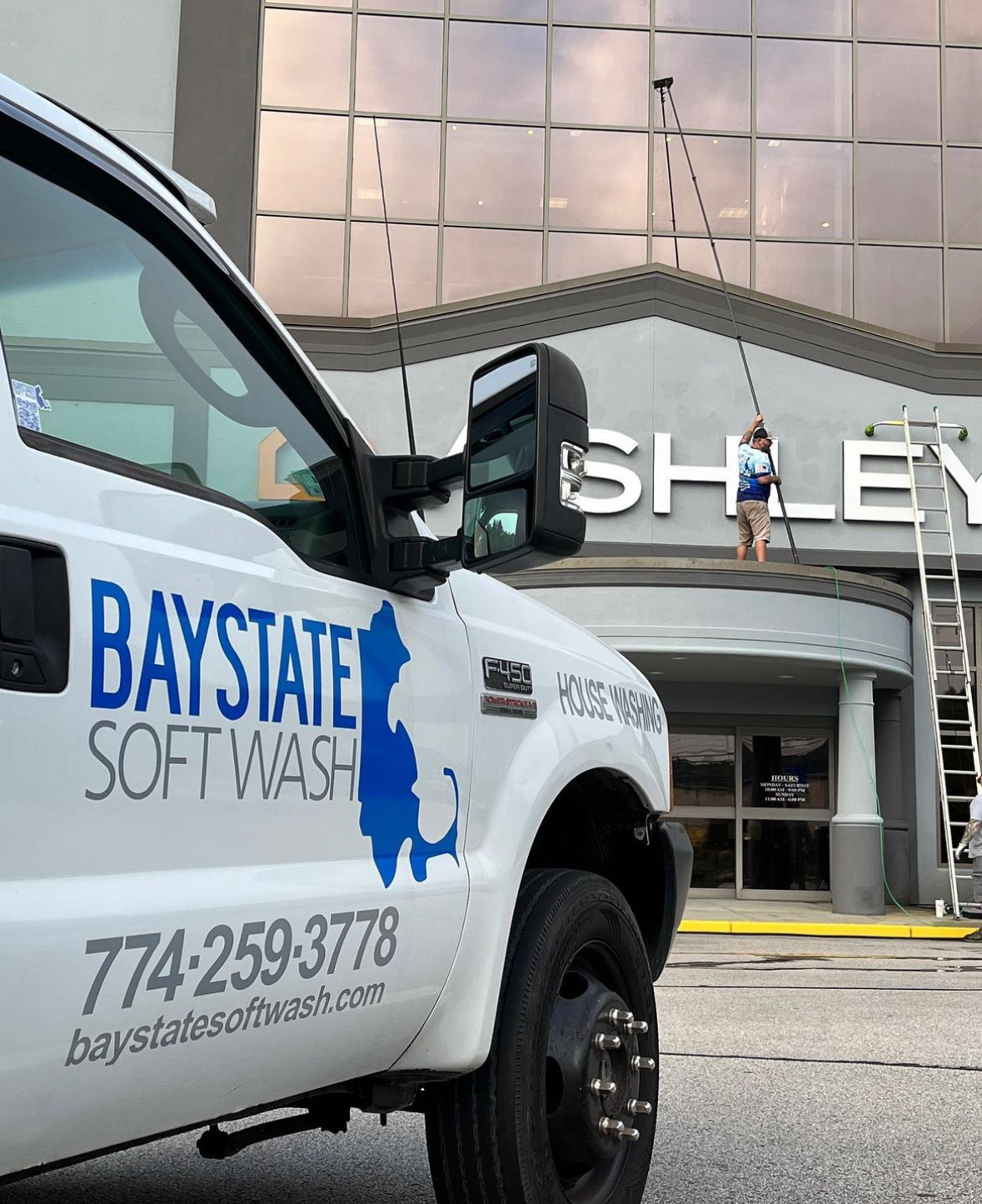 Commercial Window Washing — Brockton, MA — Bay State Soft Wash Commercial Window Washing — Brockton, MA — Bay State Soft Wash