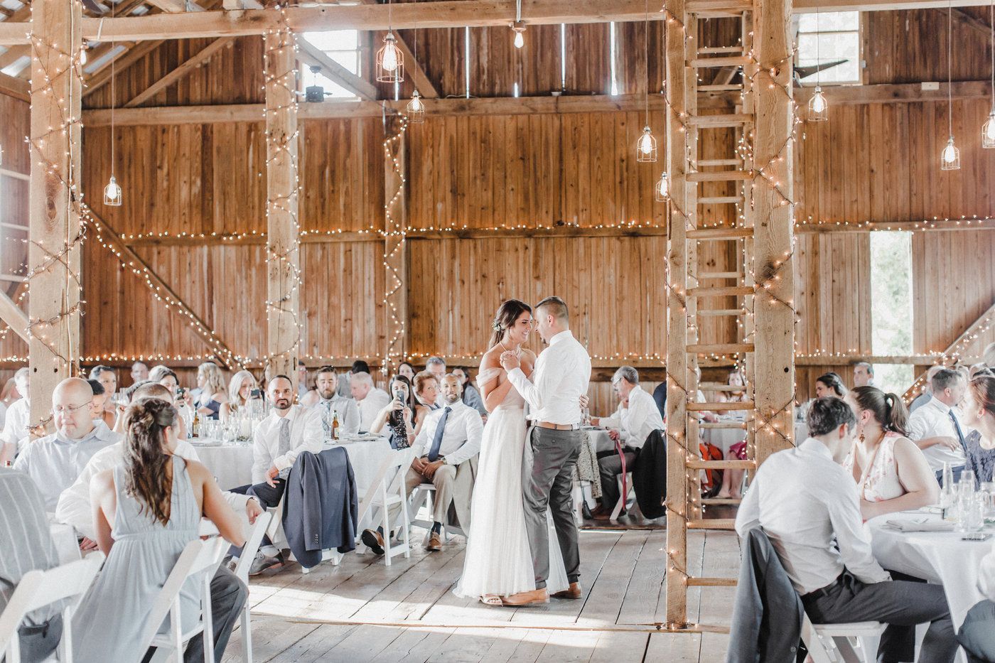 smoker farm wedding couple smoker farm wedding couple