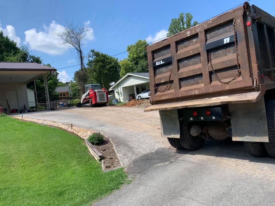 House Demolition — Powell, TN — L&L Contracting LLC House Demolition — Powell, TN — L&L Contracting LLC
