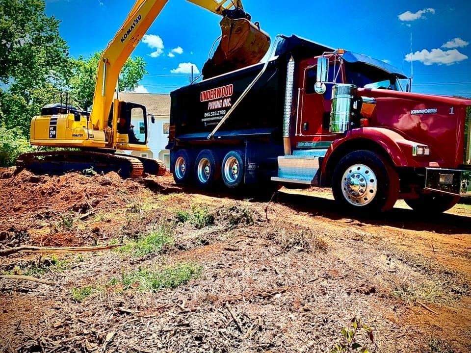 Excavator Truck — Powell, TN — L&L Contracting LLC