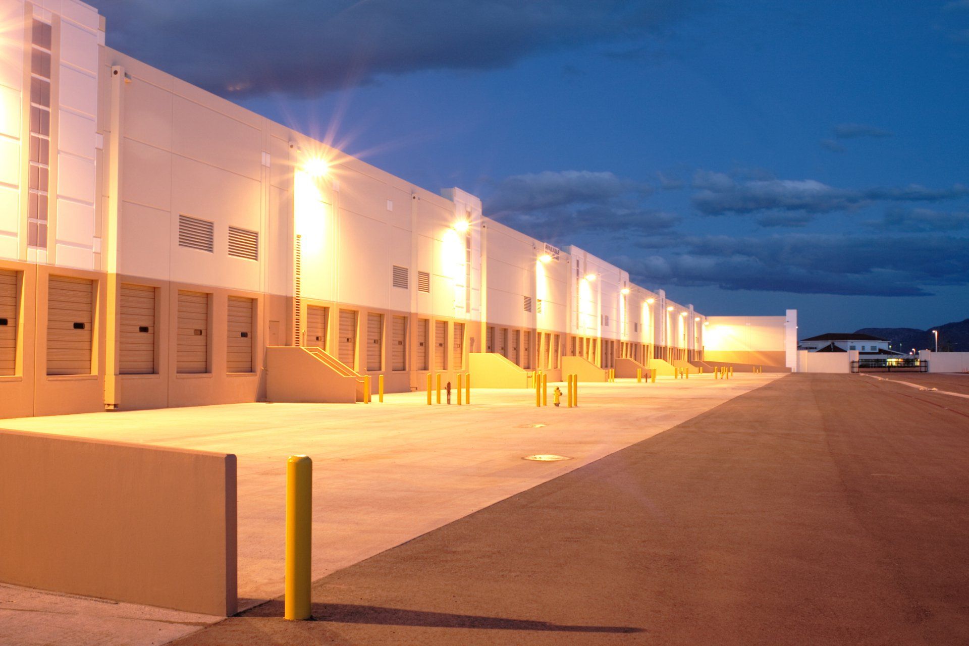 Commercial Lighting — Largo, FL — Live Wire Electrical Services, Inc. Commercial Lighting — Largo, FL — Live Wire Electrical Services, Inc.