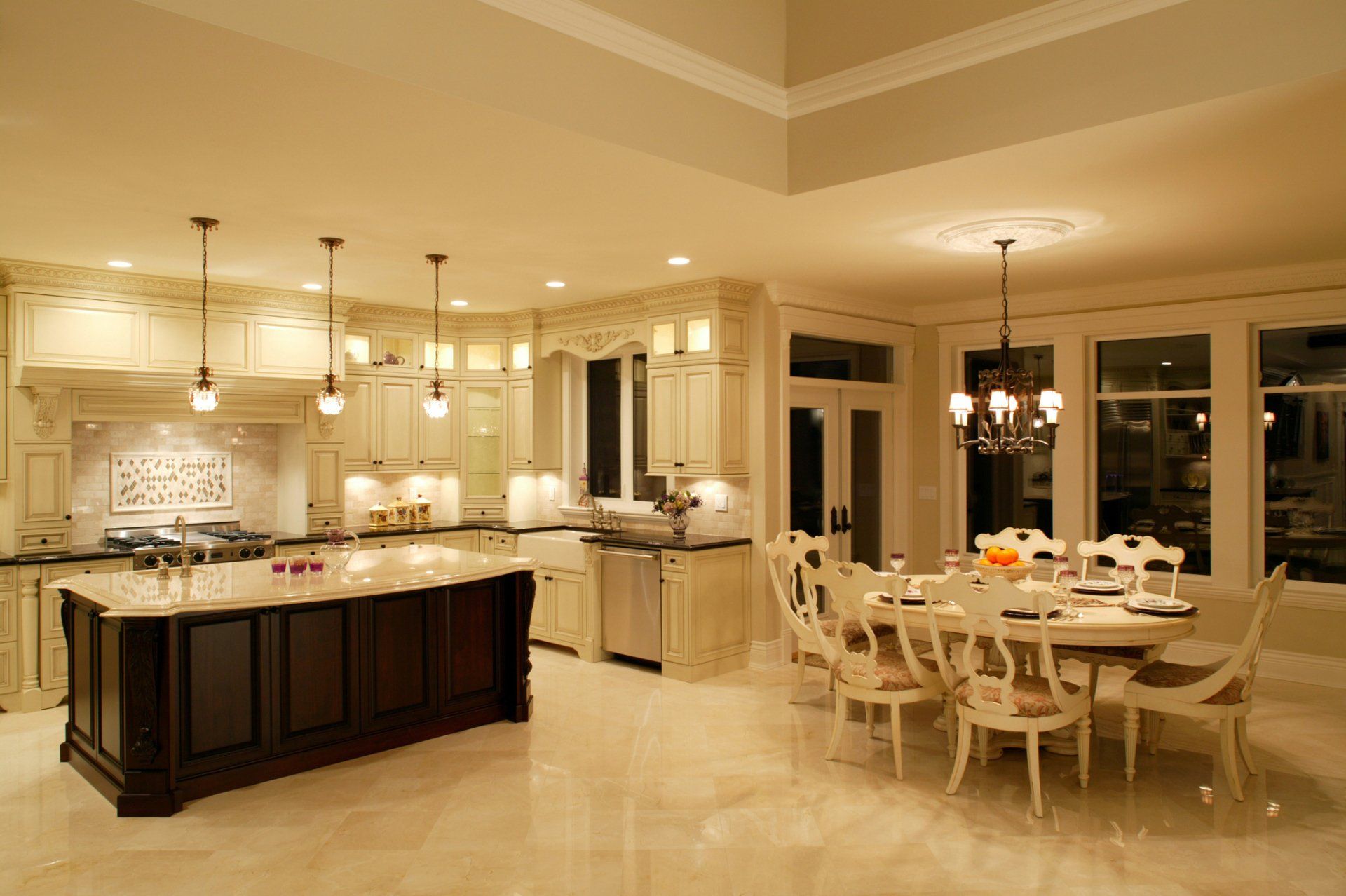 Residential Lighting — Largo, FL — Live Wire Electrical Services, Inc. Residential Lighting — Largo, FL — Live Wire Electrical Services, Inc.