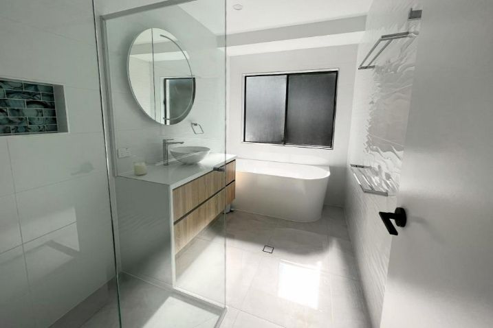 A Luxurious And Refined Bathroom — Nyblad Construction in Caloundra West, QLD