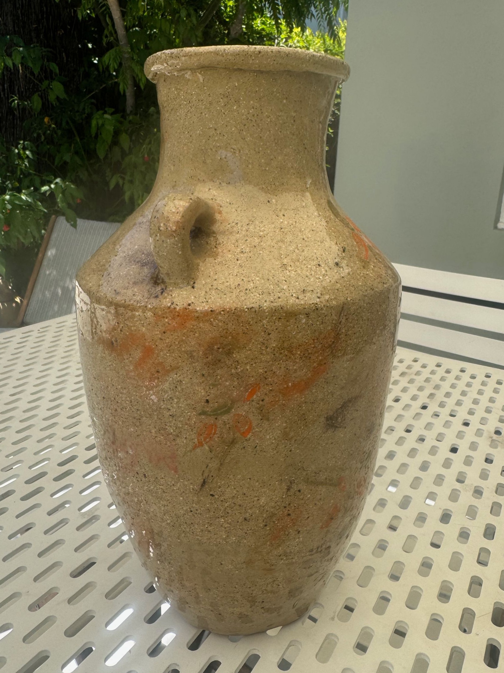 Amphora 4