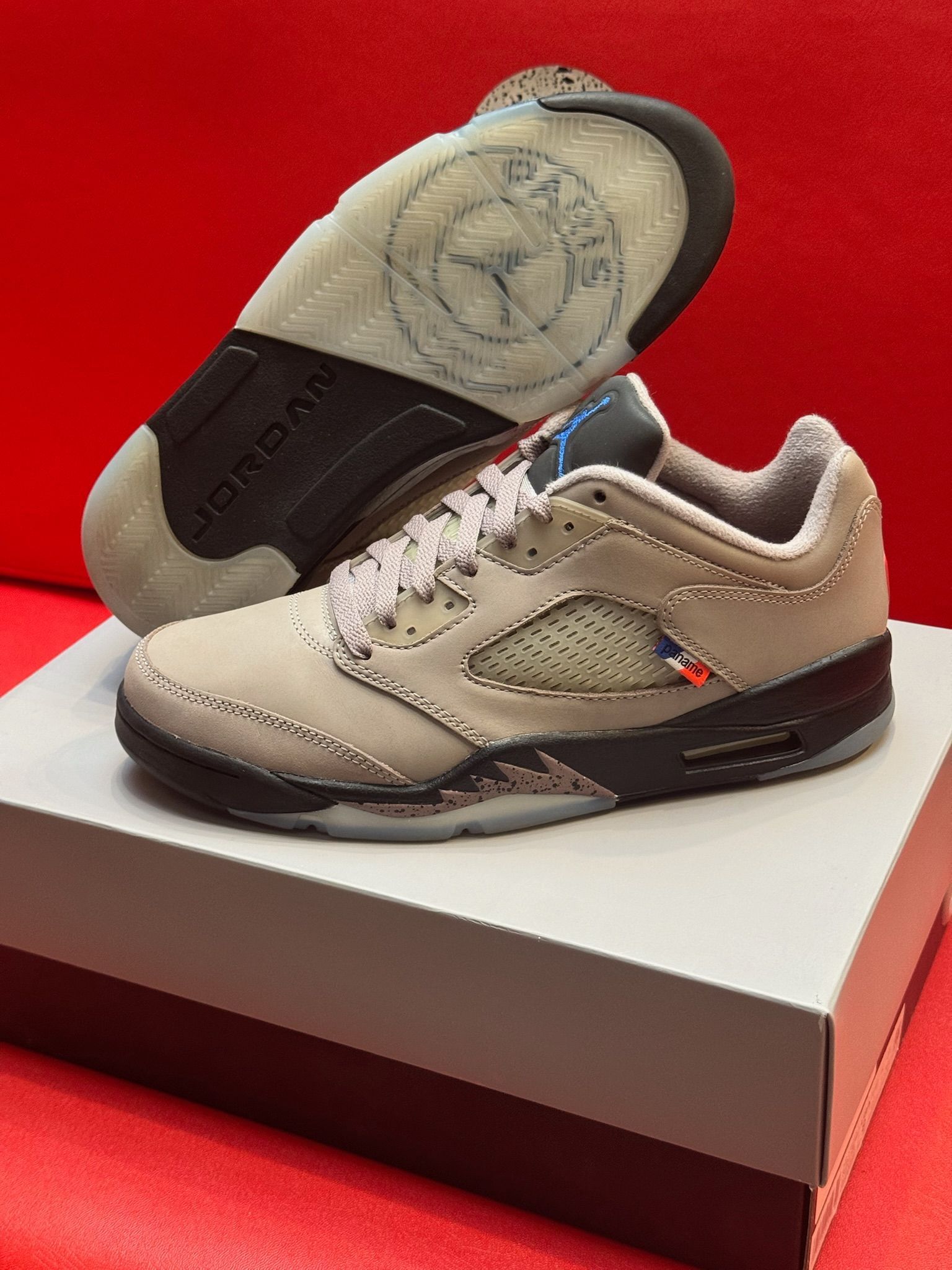 8M Jordan 5 Low Paris Saint-Germain