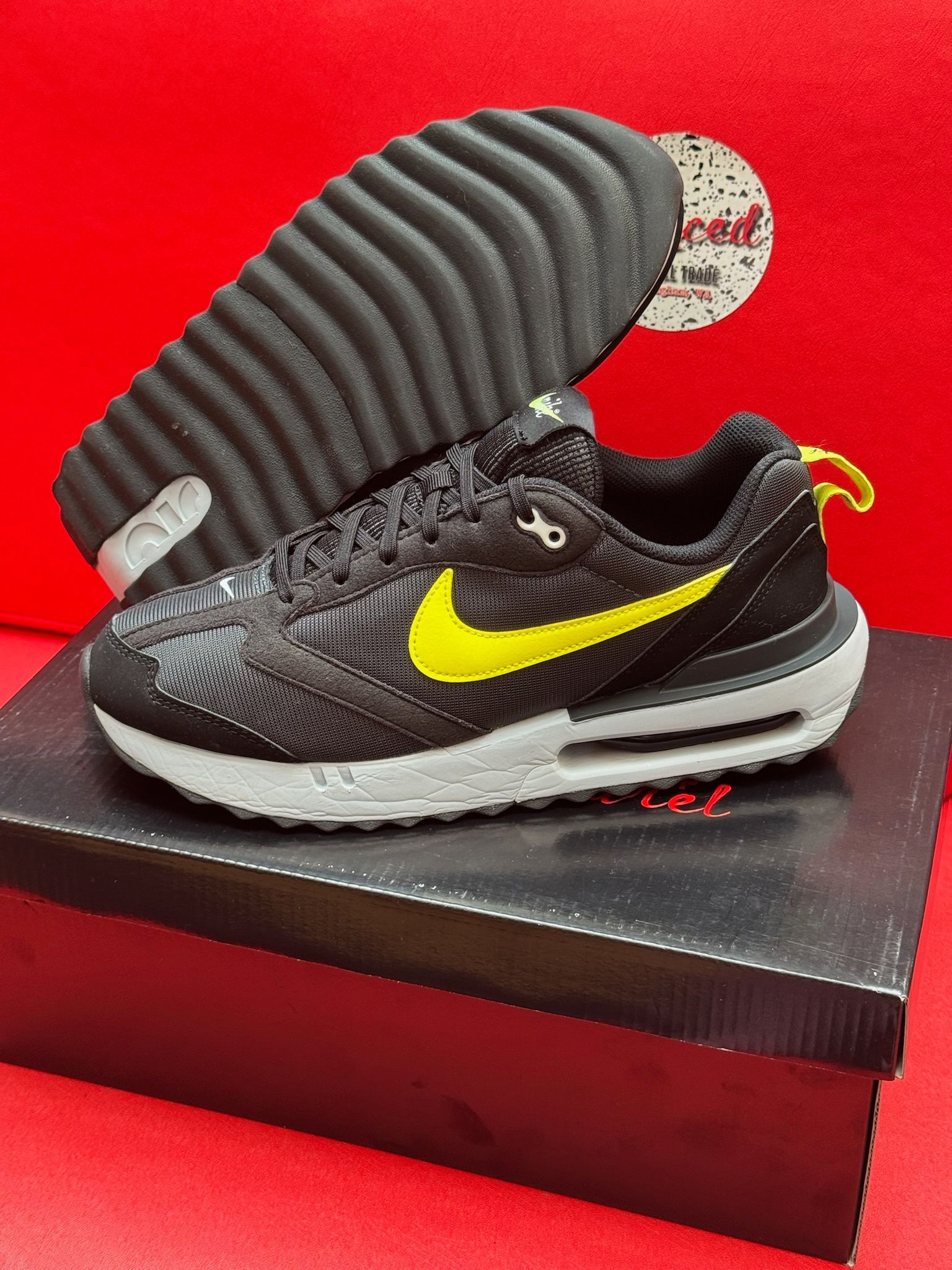 9M Air Max Dawn Black Lemon Venom