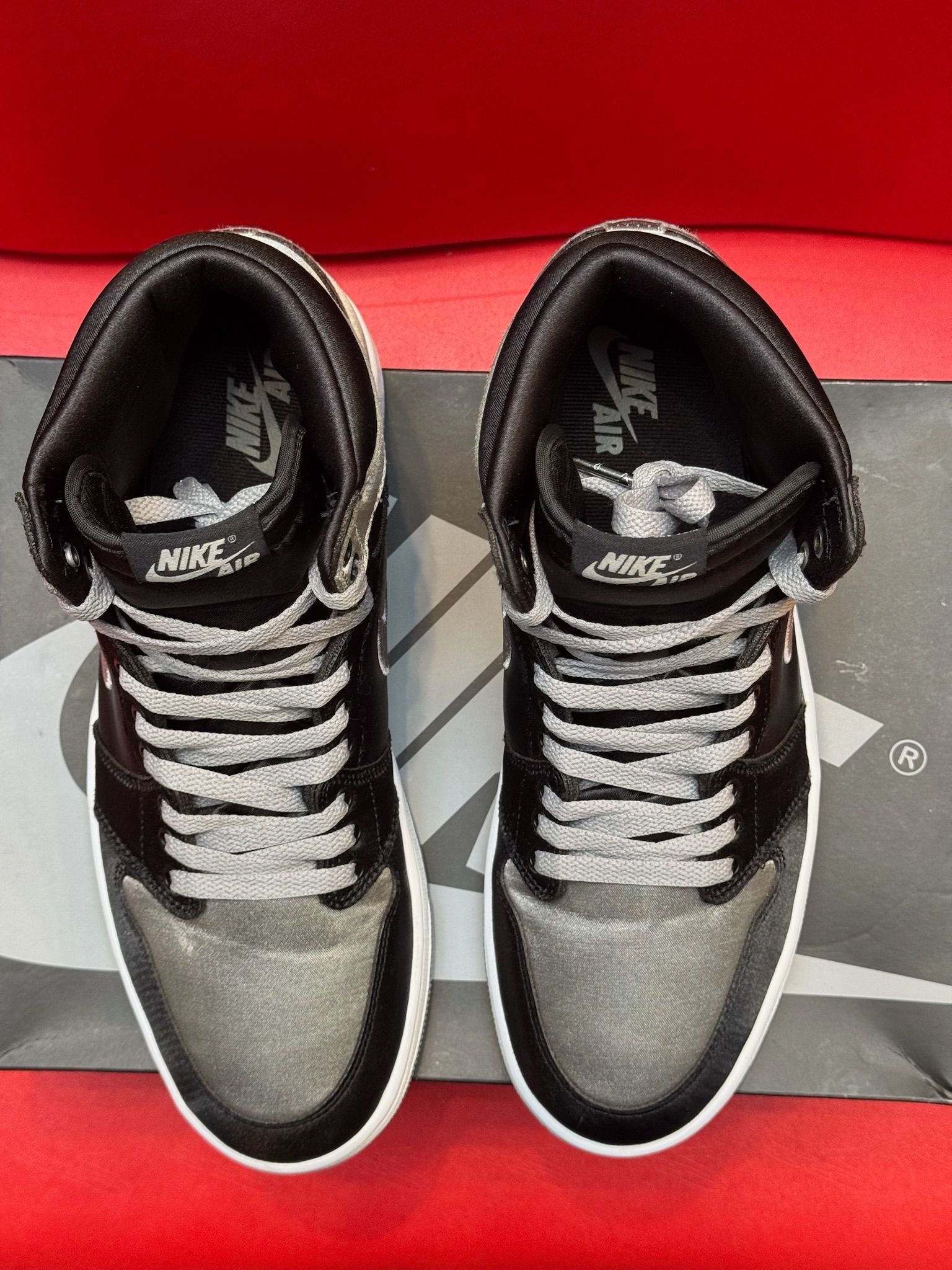 10M Jordan 1 High Satin Shadow