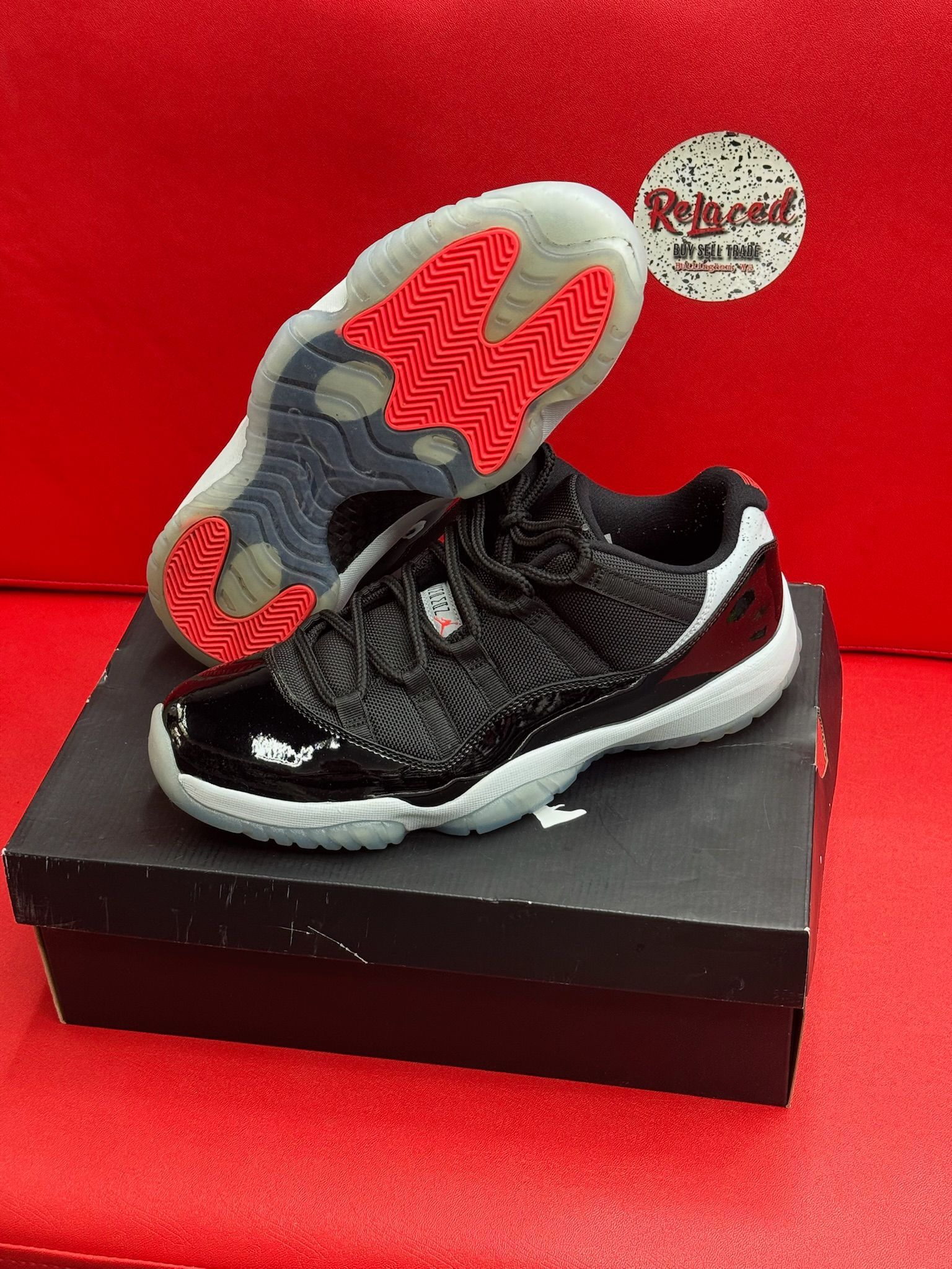 10.5M Jordan 11 Low Infared