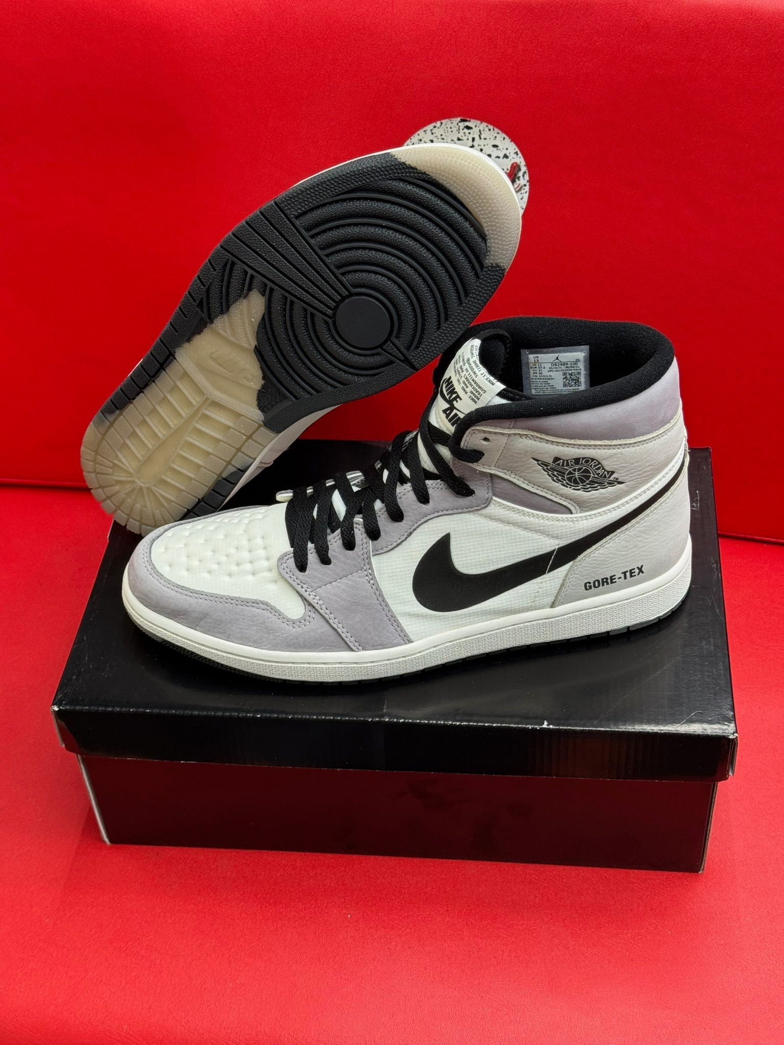 13M Jordan 1 High Element . Gore-Tex Light Bone