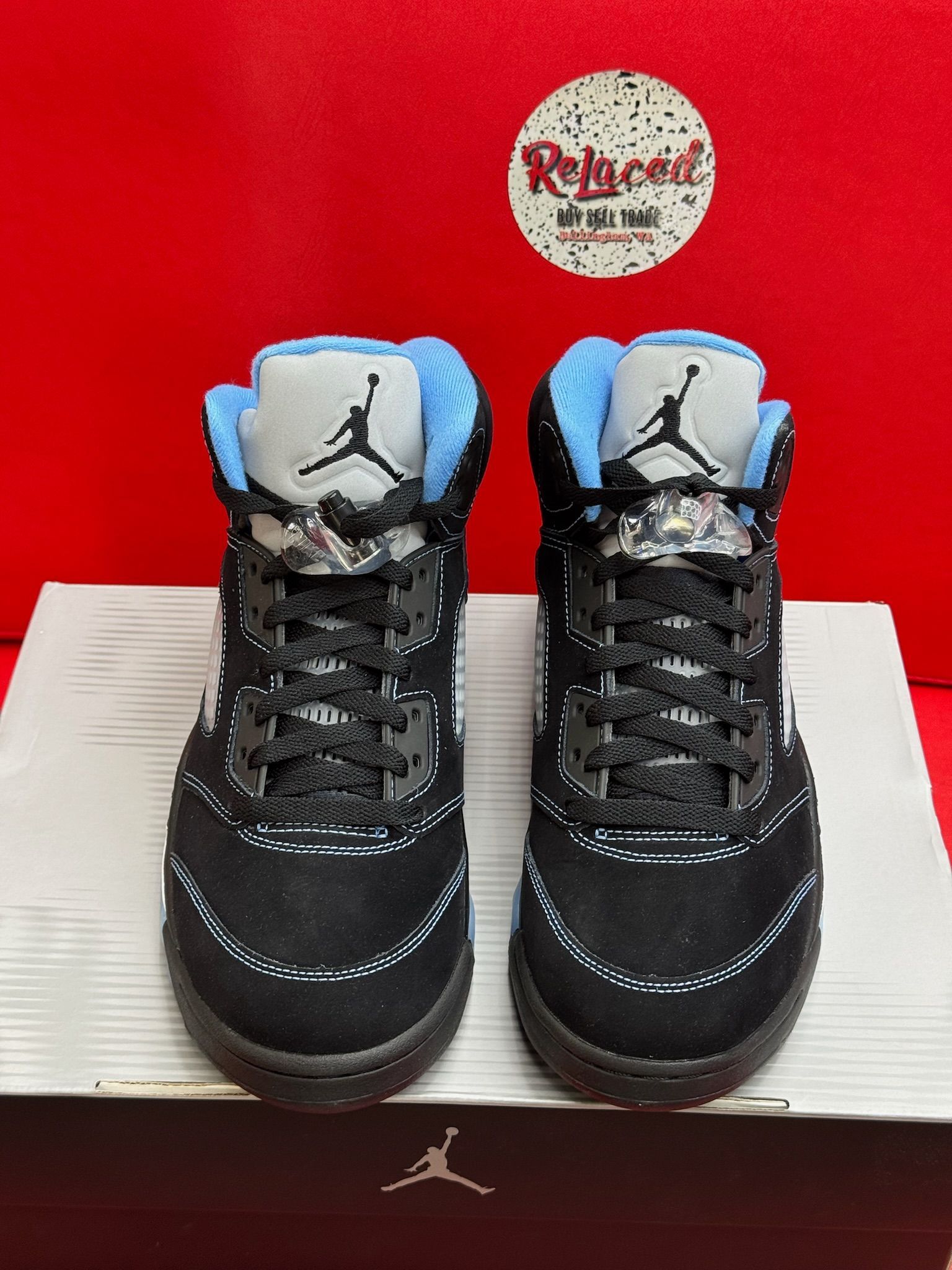 8.5M Jordan 5 Retro Blk Uni Blue (2026)