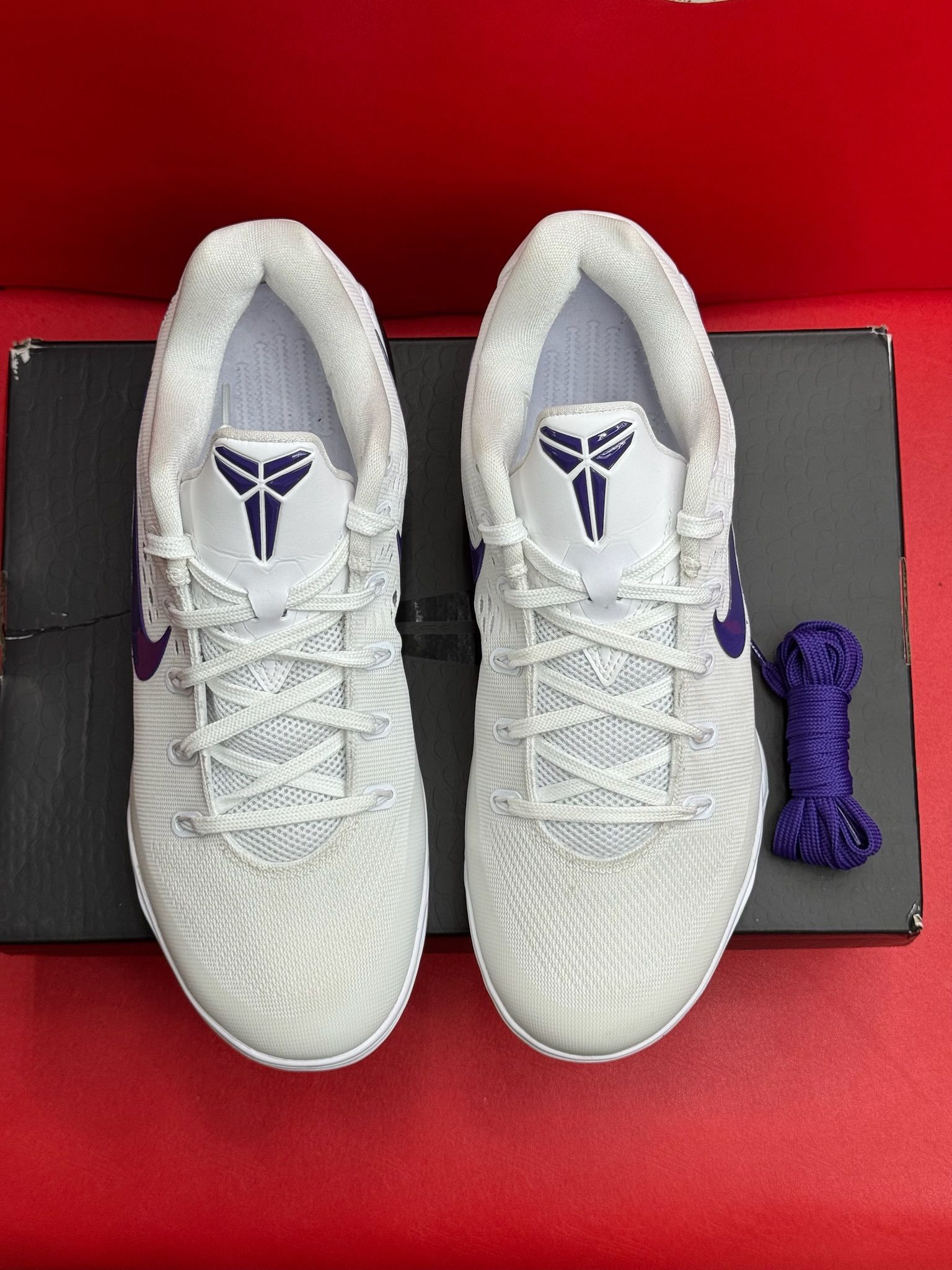 9.5M Kobe 9 Elite Low Protro White Court Purple