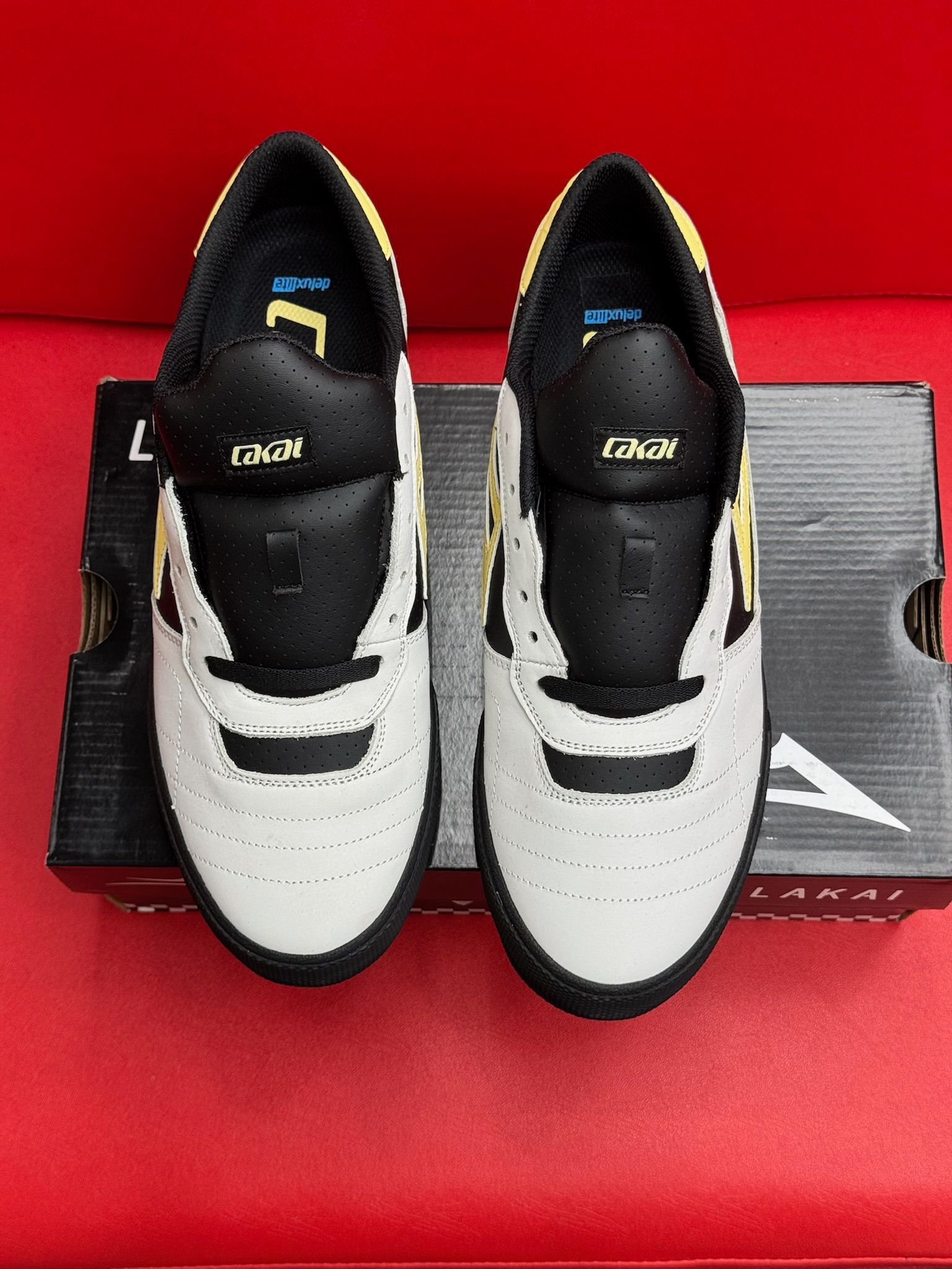 11M Lakai Cambridge White Banana Black