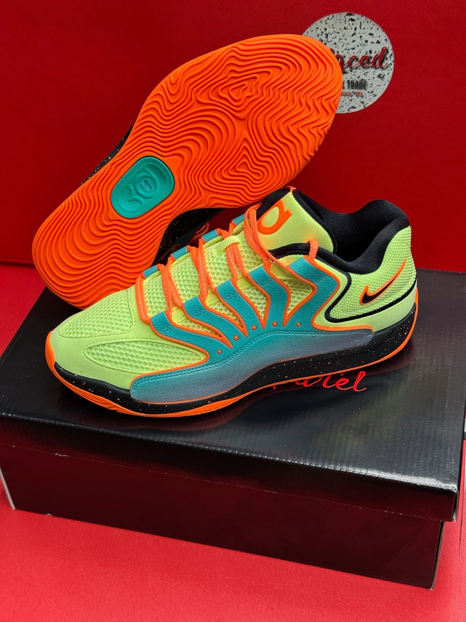 9M Nike KD 18 Clear Jade Liquid Lime