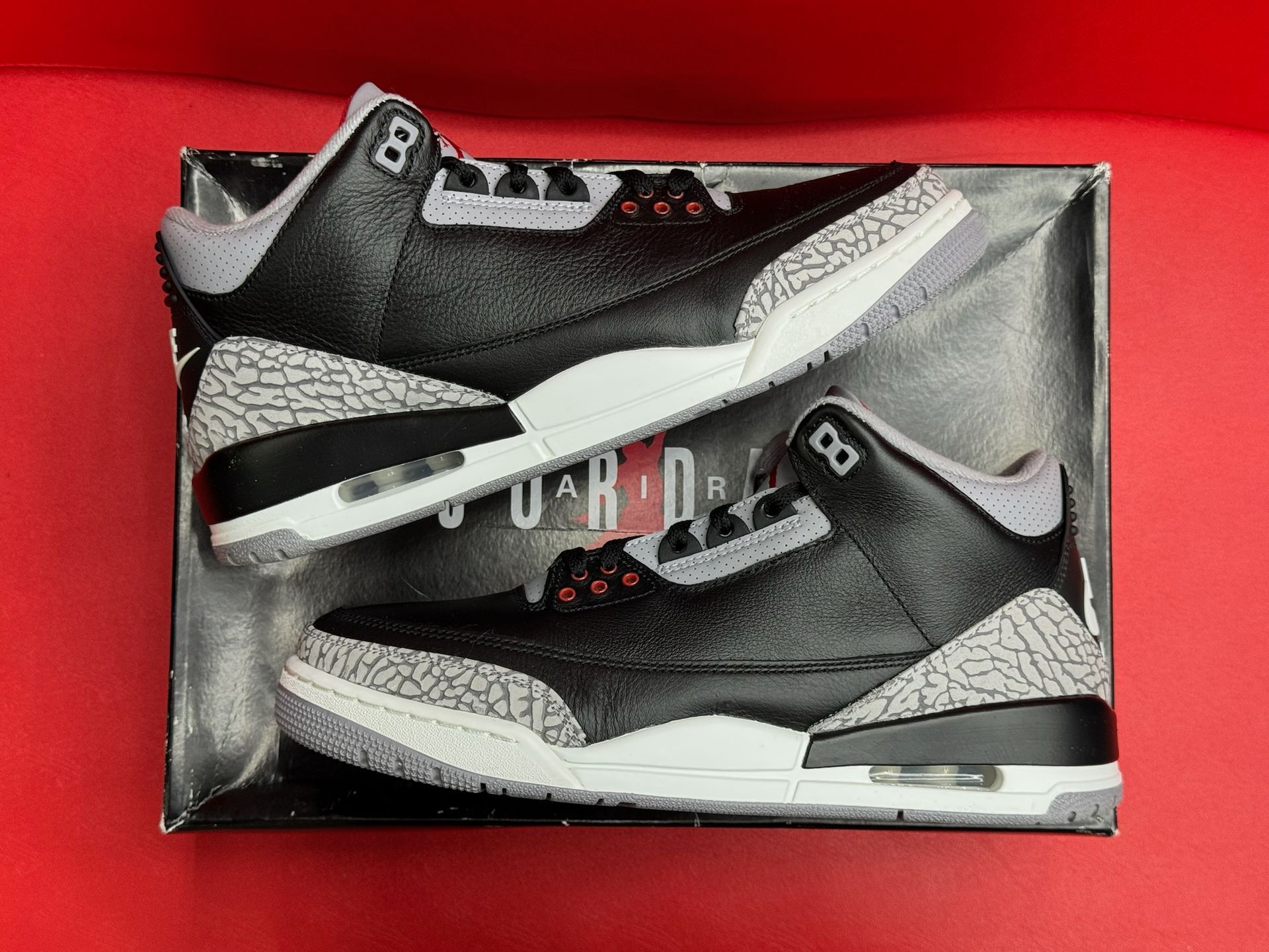 10.5 Jordan 3 Black Cement. (2024)