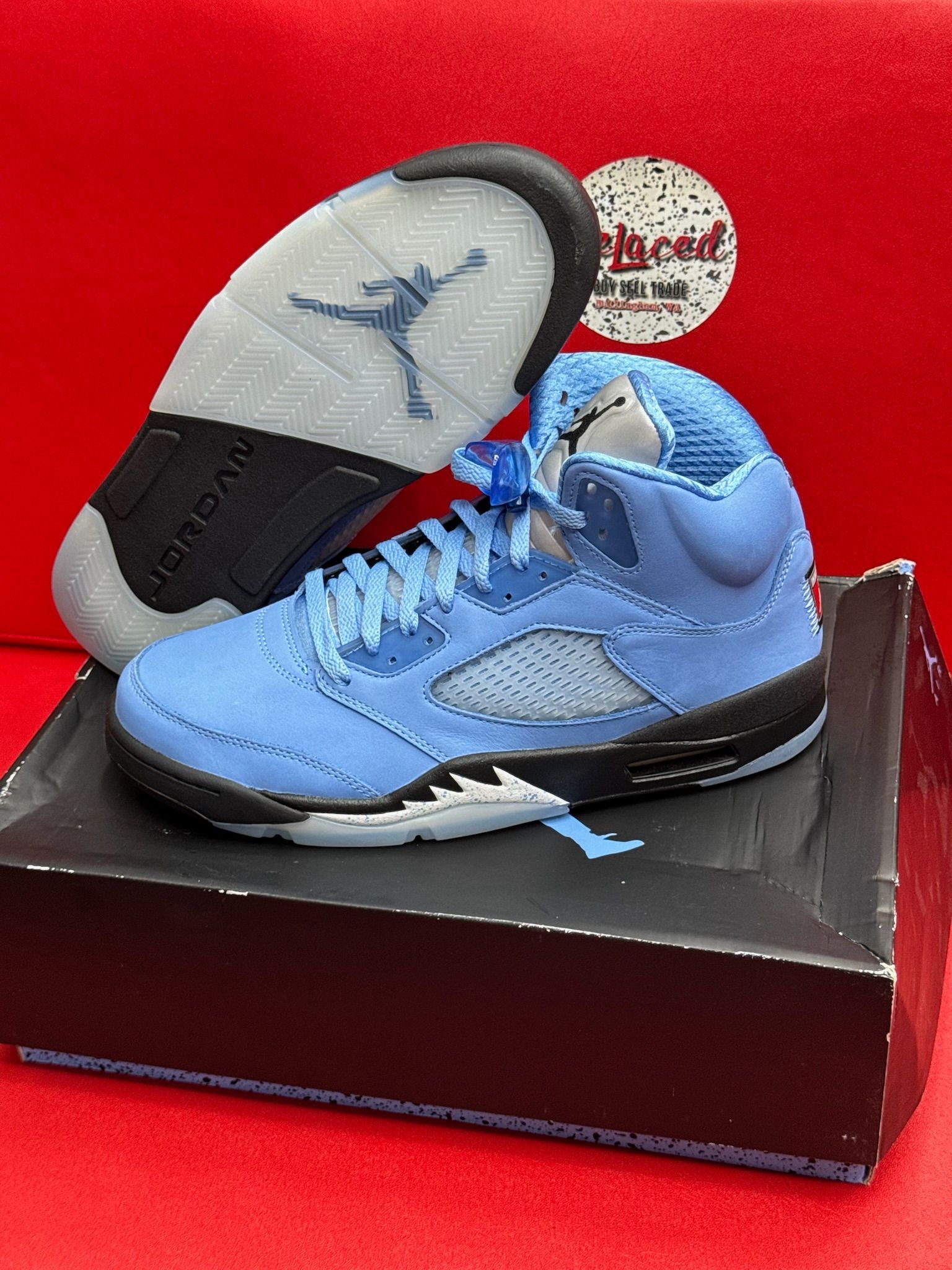 11M Jordan 5 Retro UNC University Blue