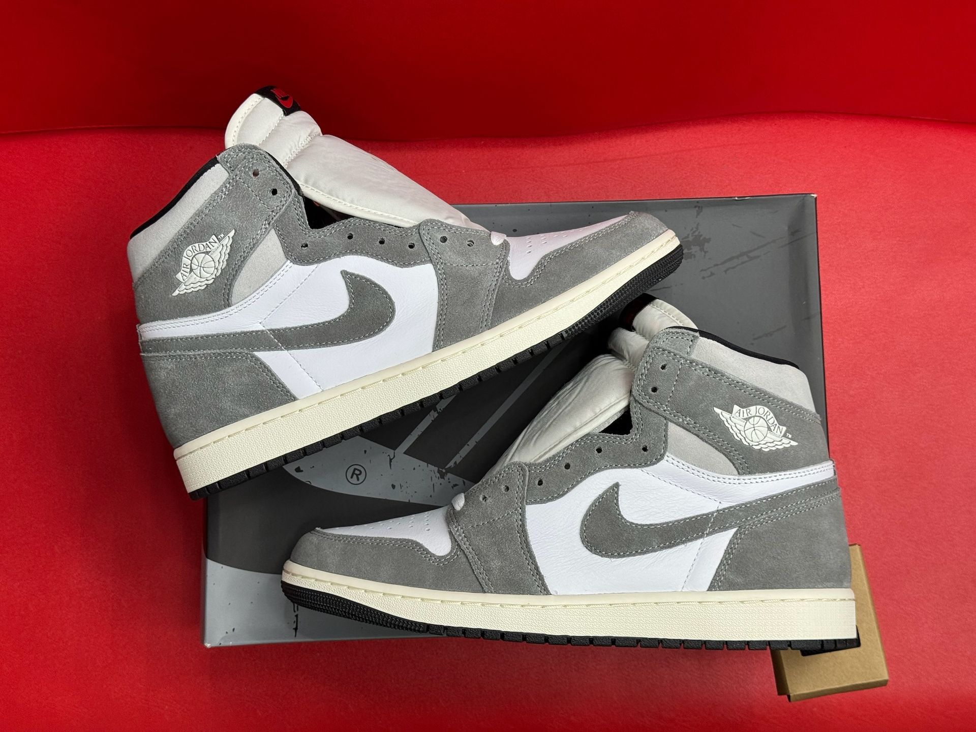 11M Jordan 1 Retro High OG Washed Back
