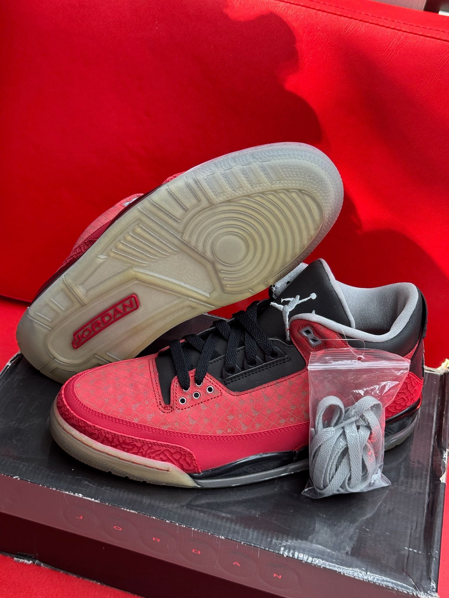 11M Jordan 3 Doernbecher