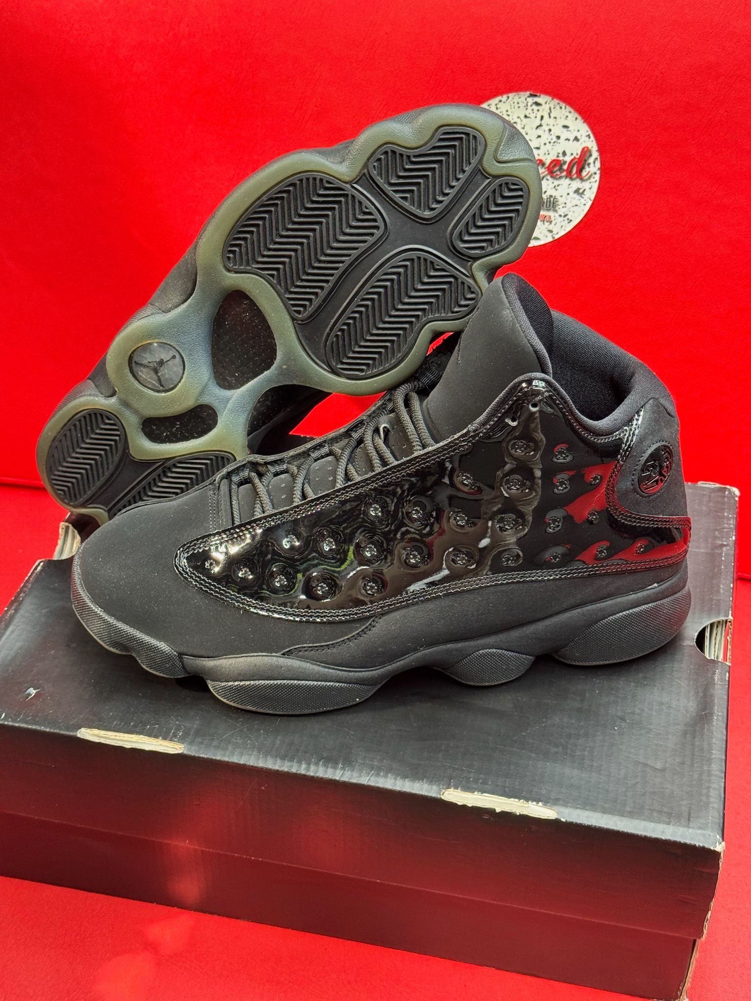 11M Jordan 13 Retro Cap and Gown