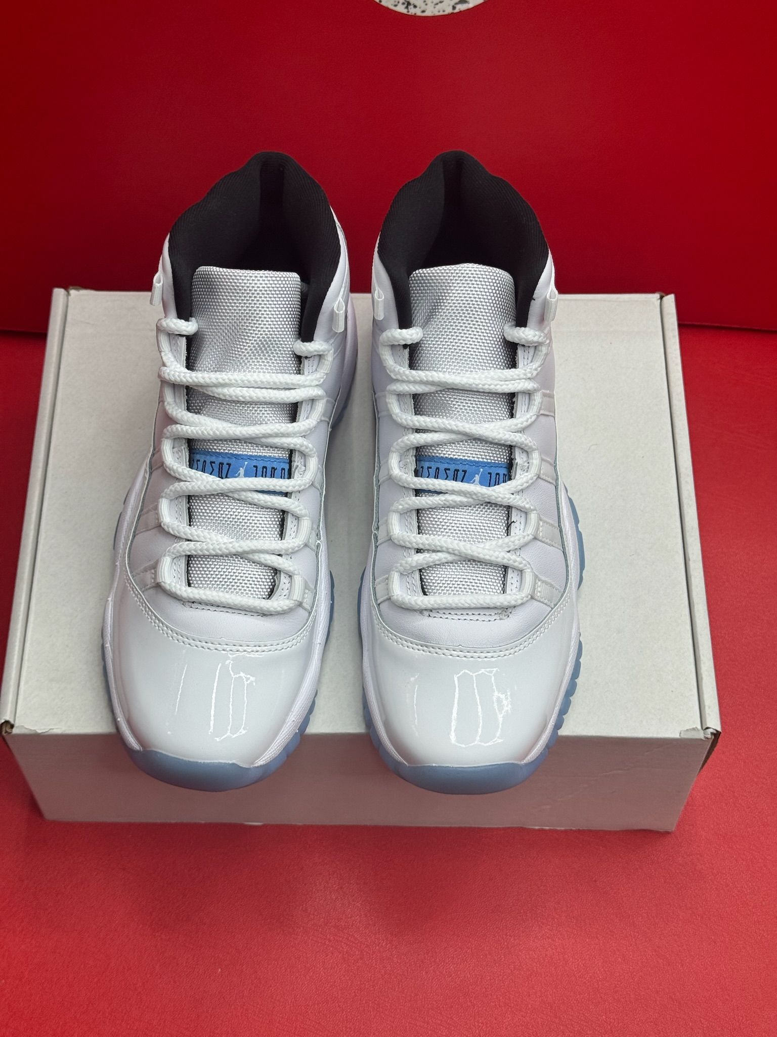 6Y Jordan 11 Retro Legend Blue (2024) (GS)