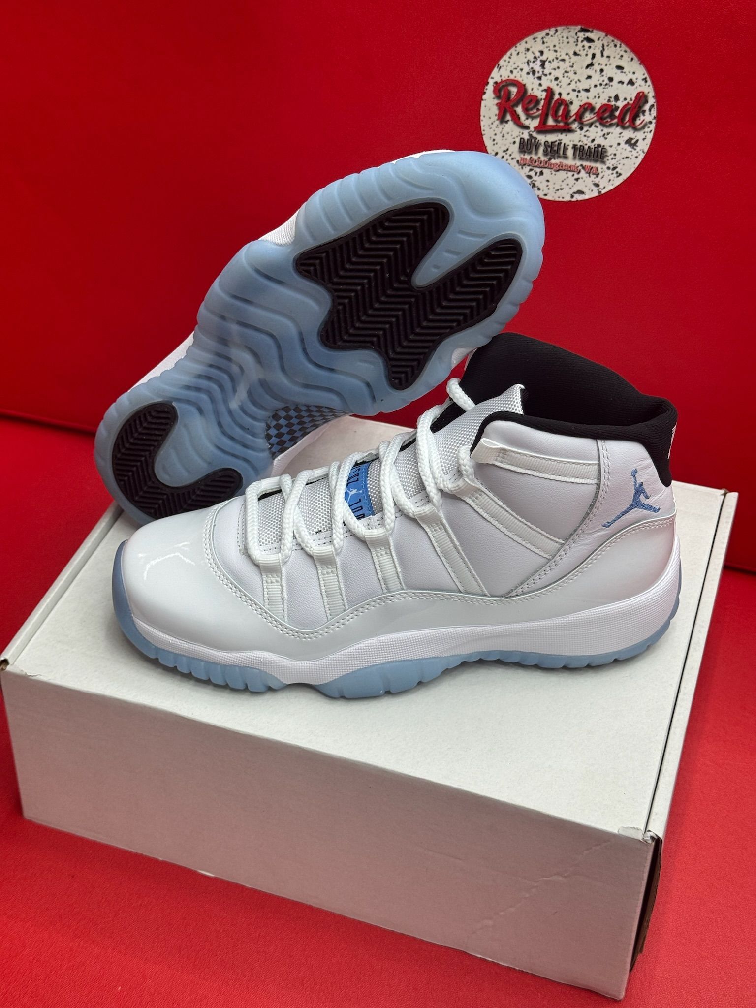 6Y Jordan 11 Retro Legend Blue (2024) (GS)