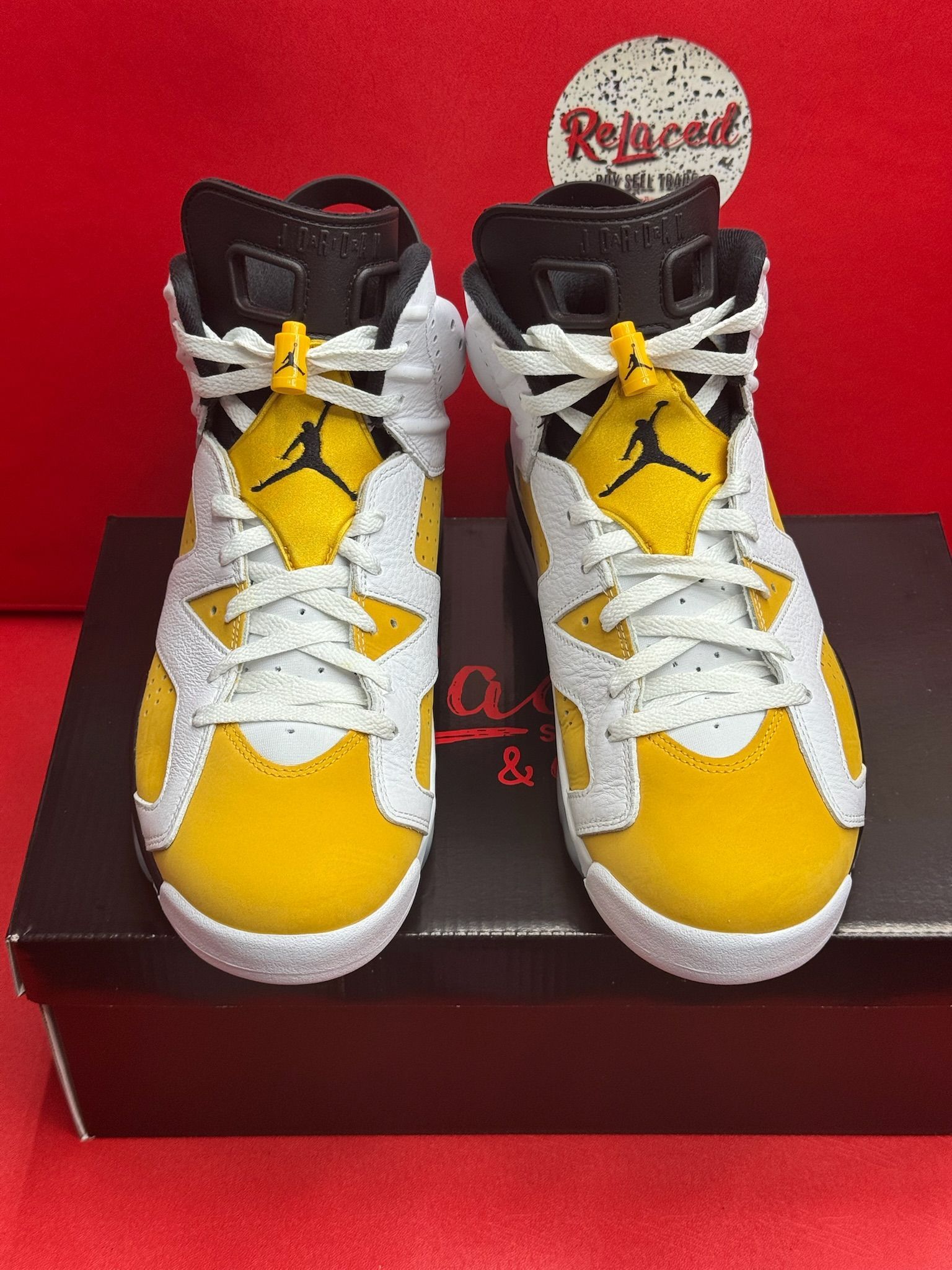 12M Jordan 6 Retro Yellow Ochre