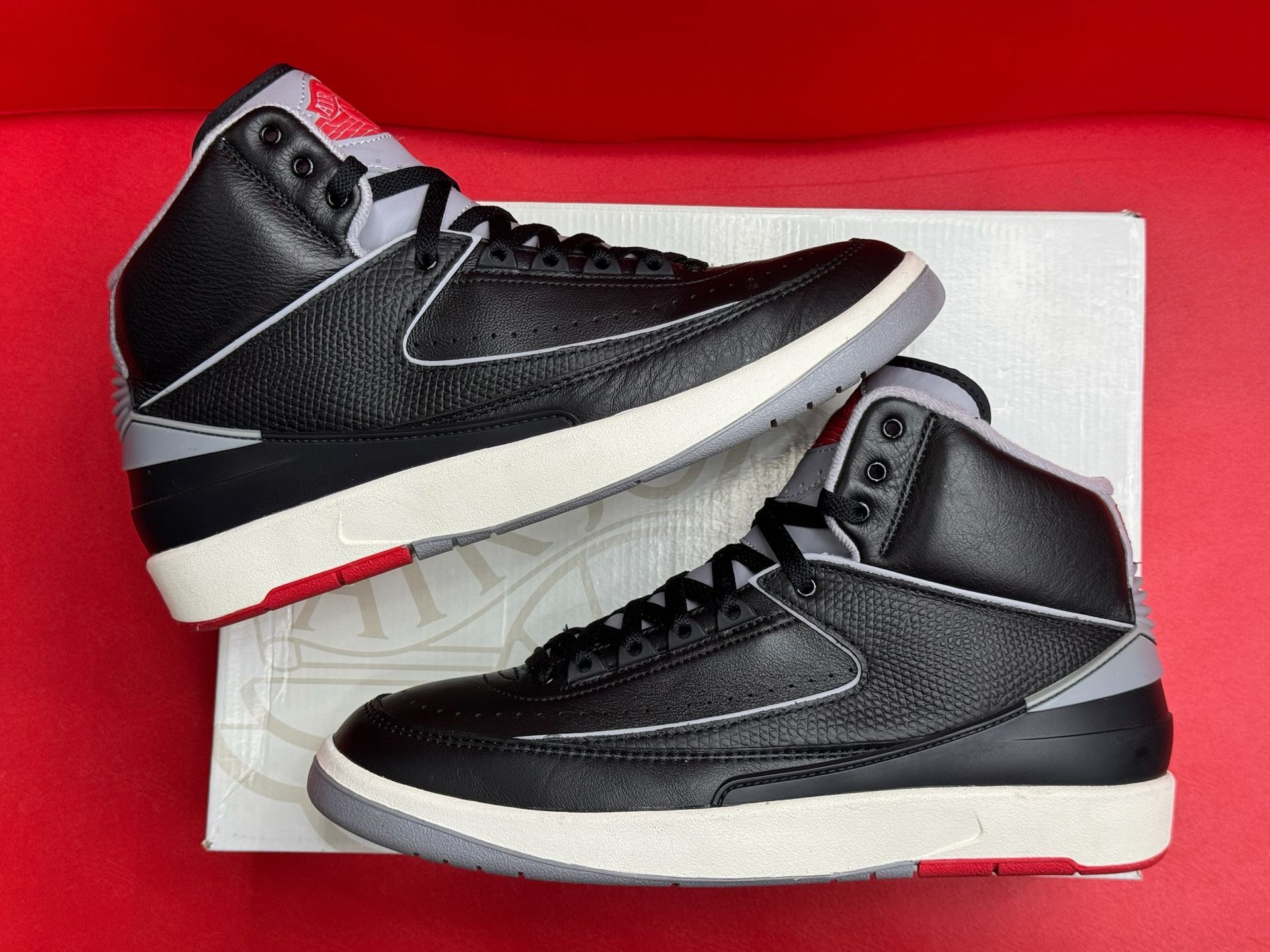 10.5M Jordan 2 Retro Black Cement