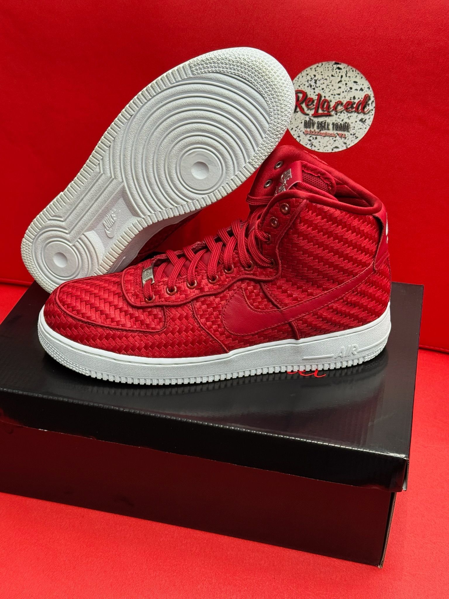 10.5 Nike Air Force 1 High Woven Gym Red