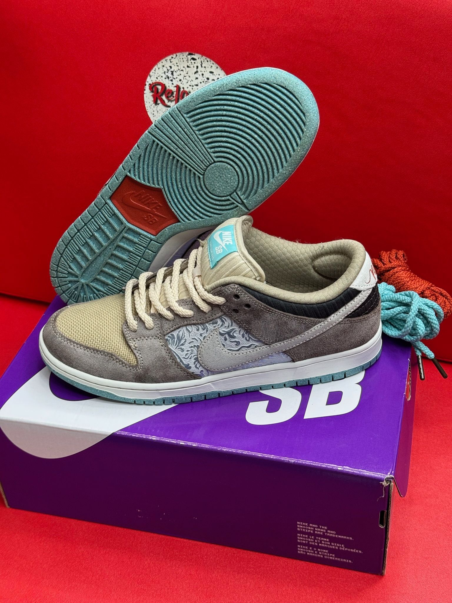 9.5M Nike SB Dunk Low Big Money Savings