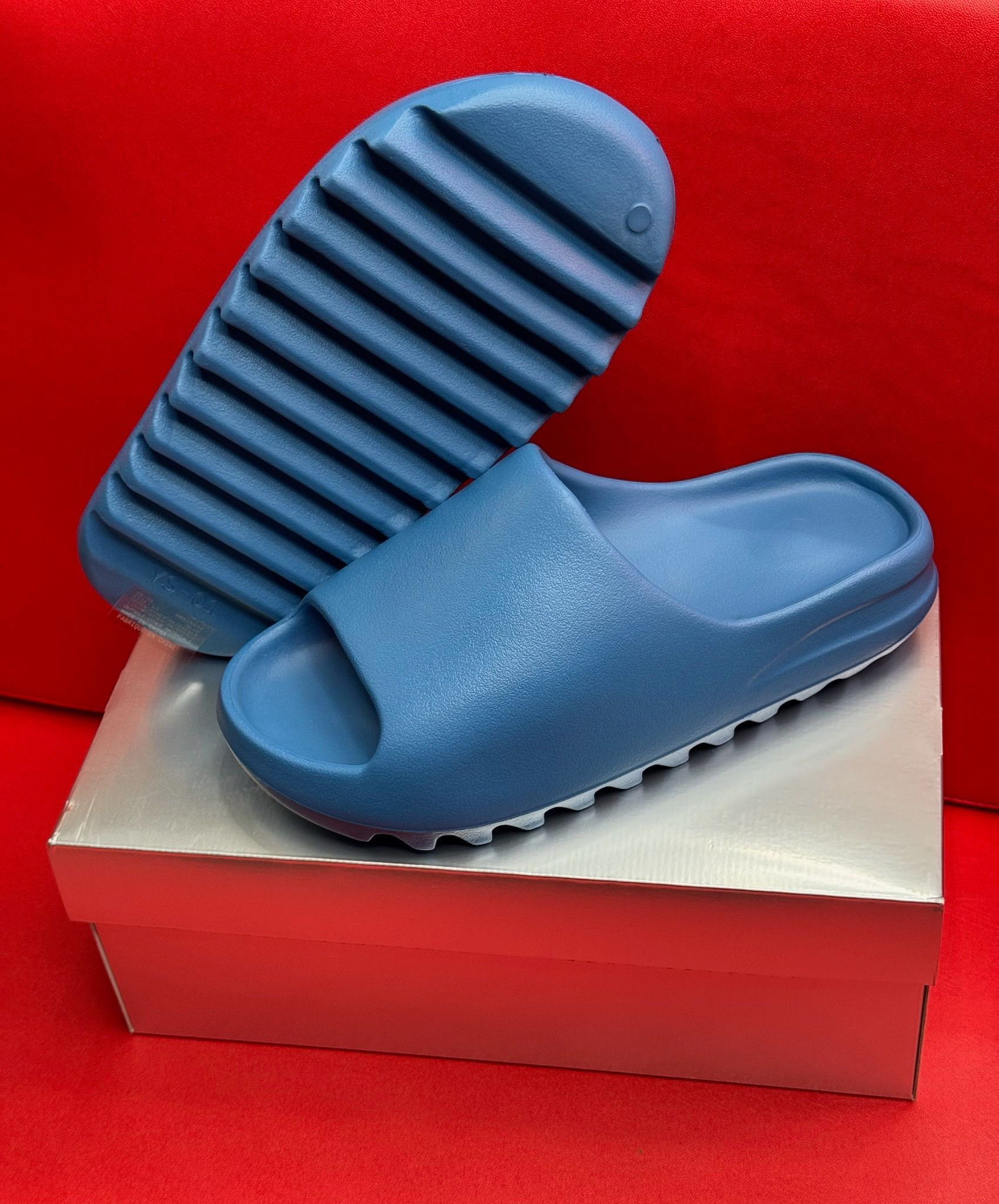 9M Yeezy Slides YS-01 Blue