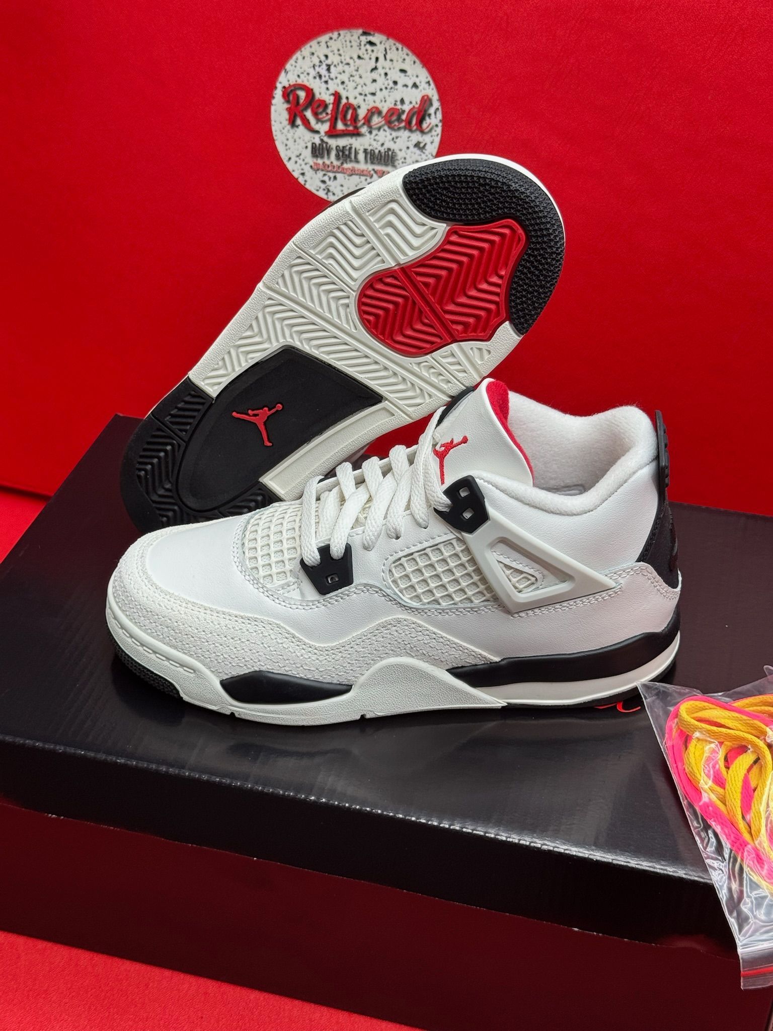 2.5Y Jordan 4 Retro Flight Club (PS)
