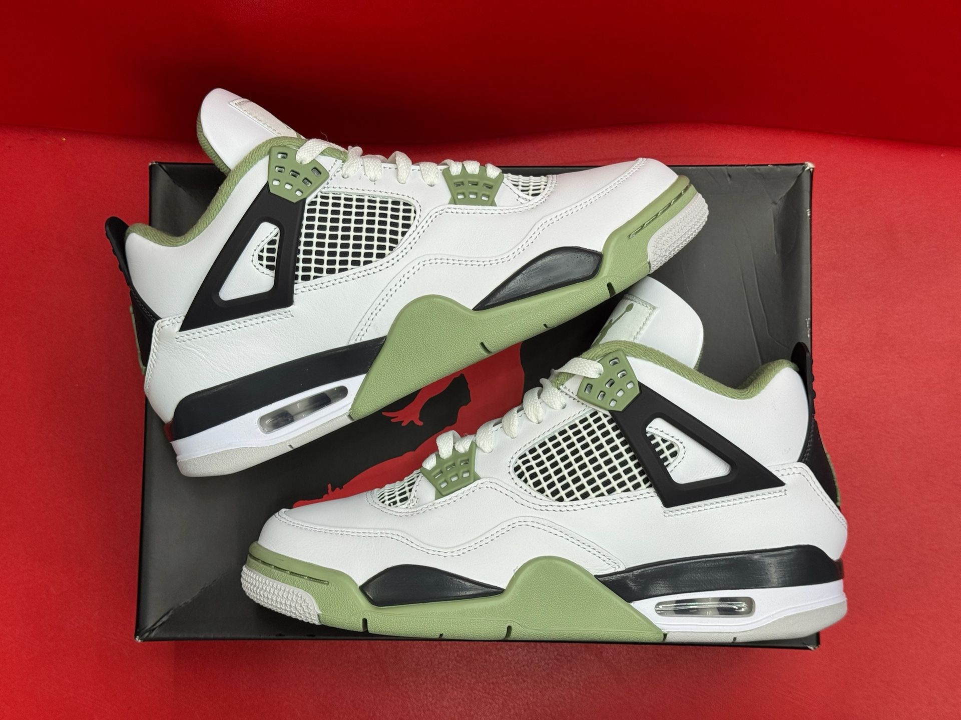 8.5M 10W Jordan 4 Retro Seafoam