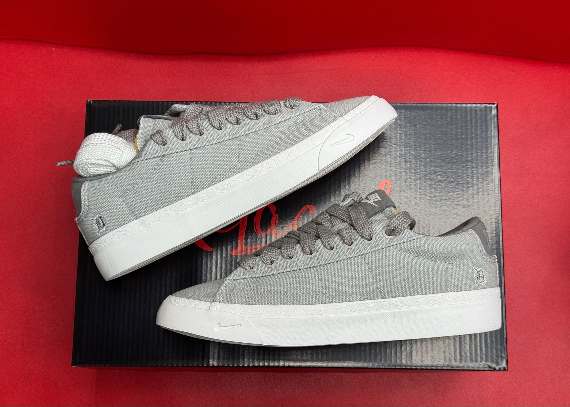 9W Nike Blazer Low Devin Booker Pearl/Grey