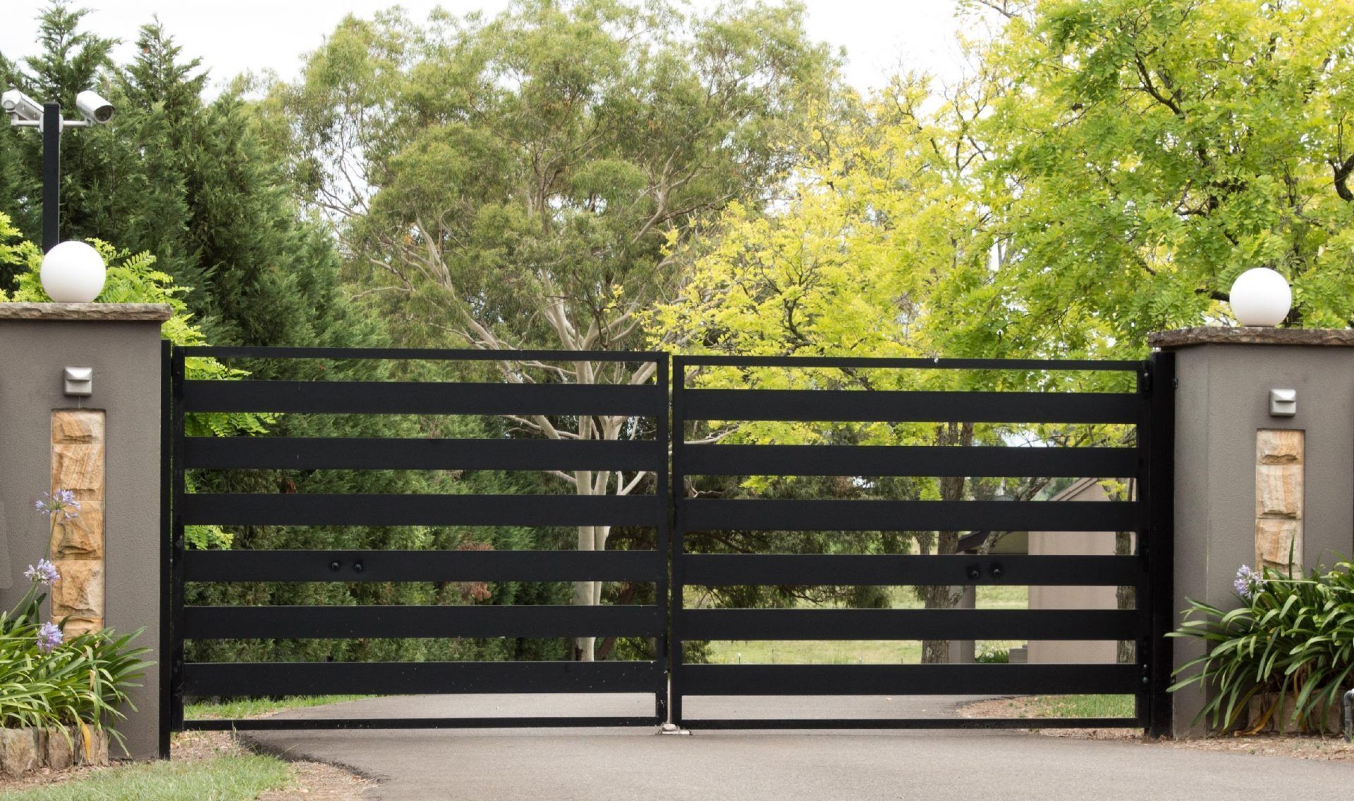 Custom gate repair. Saginaw, MI