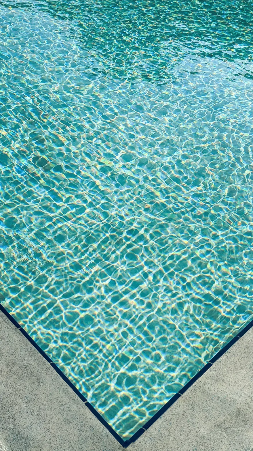 Crystal clear pool water in Bakersfield after professional pool filter cleaning by Hurst Pool Service