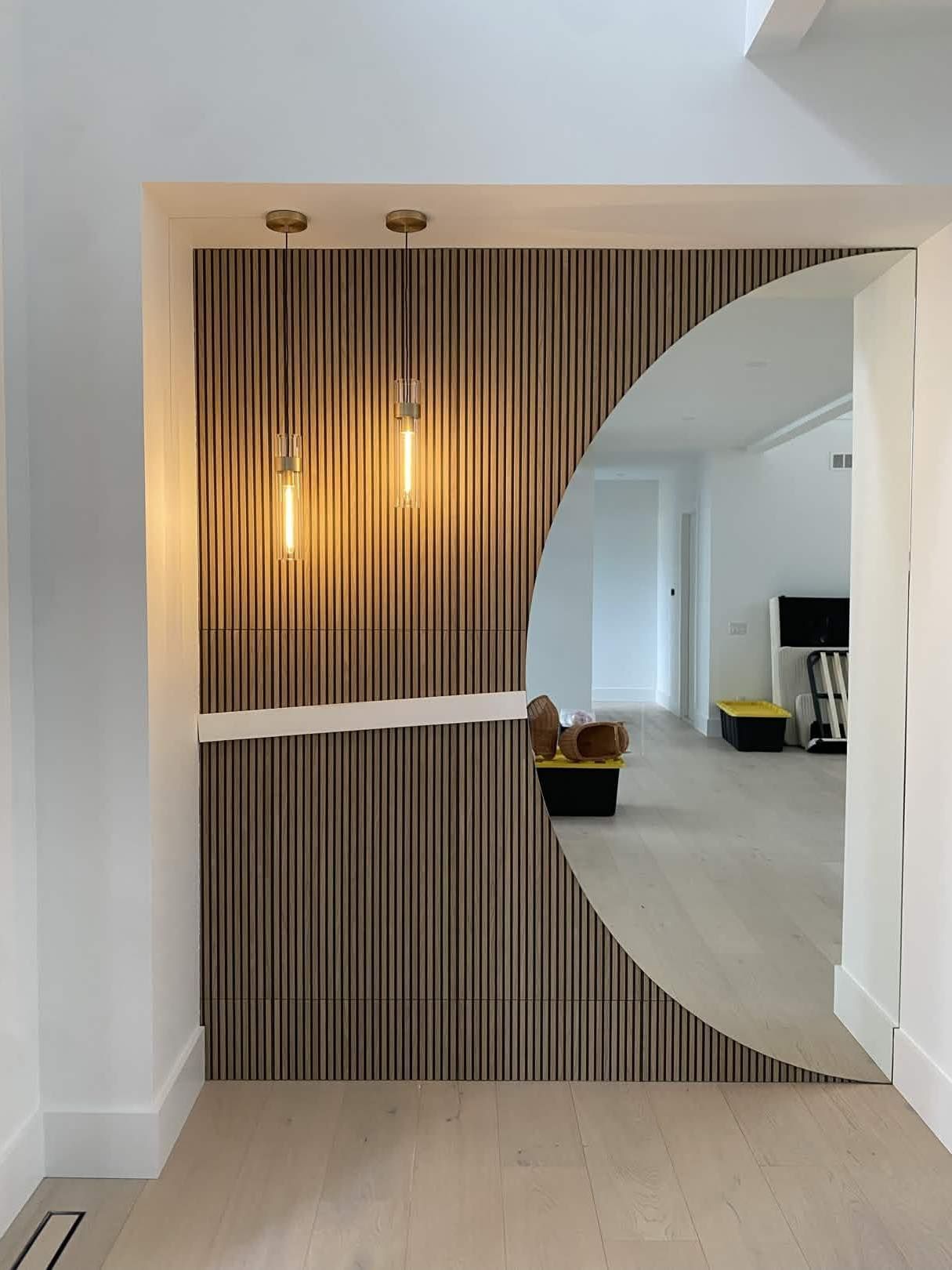 CUSTOM MIRRORS