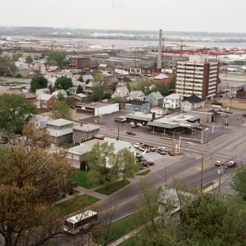 We Buy East Moline, IL Homes Fast for Cash