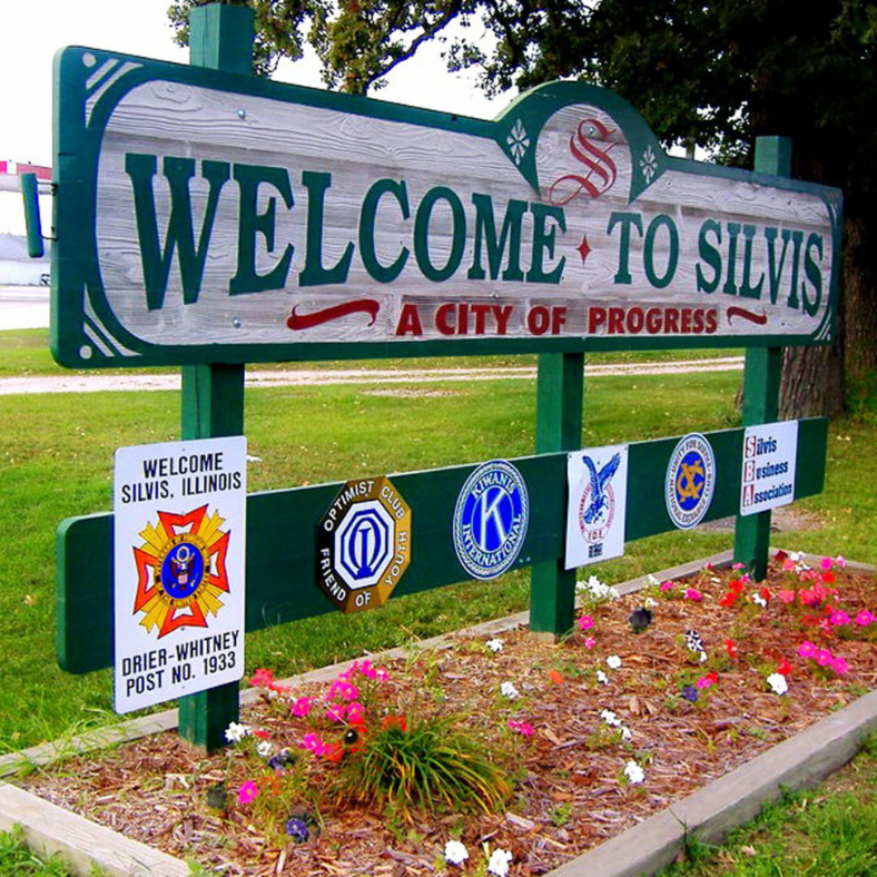 We Buy Houses in Silvis, IL Fast for Cash