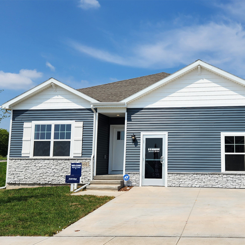 We Buy Single-Family Homes for Cash in Iowa and Illinois