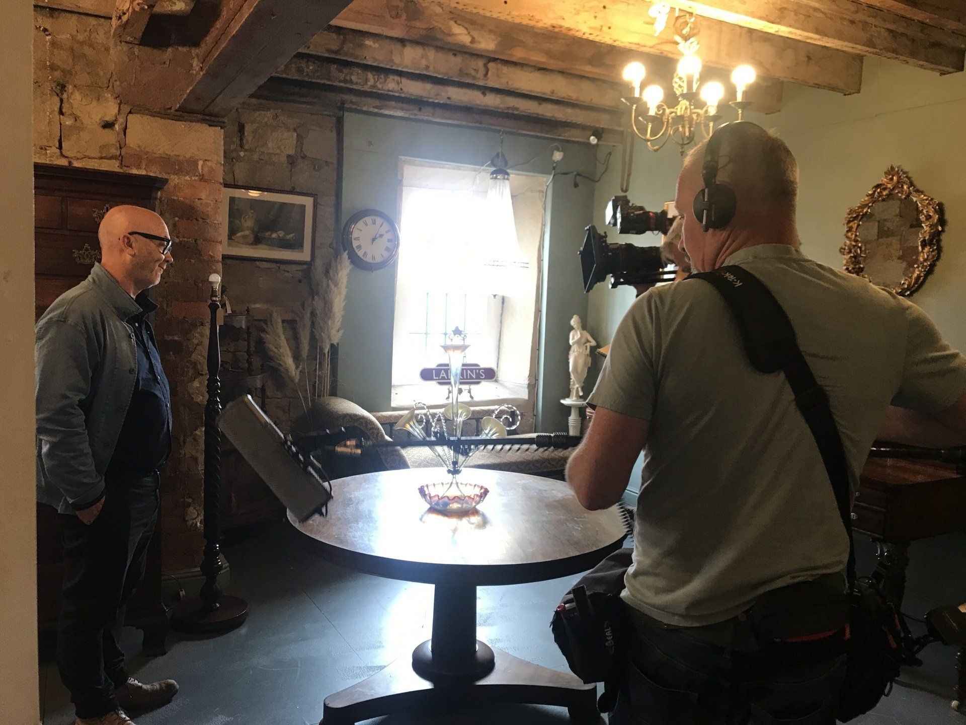 Salvage Hunters at Larkin's