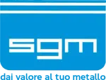 Logo SGM blu con testo bianco e slogan “dai valore al tuo metallo”
