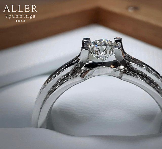 Zilveren aanzoeksring Juwelier Hendriksen Rhenen