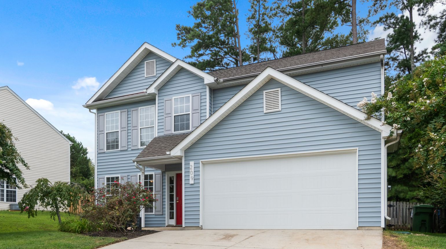 Local Home With Garage Door in Greenwich, CT
