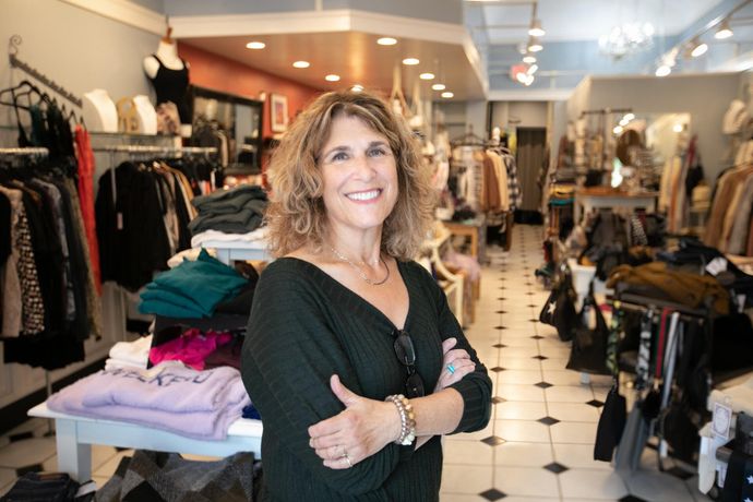 Women’s Fashion Stores