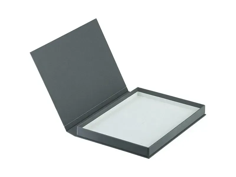 Image of presentation box