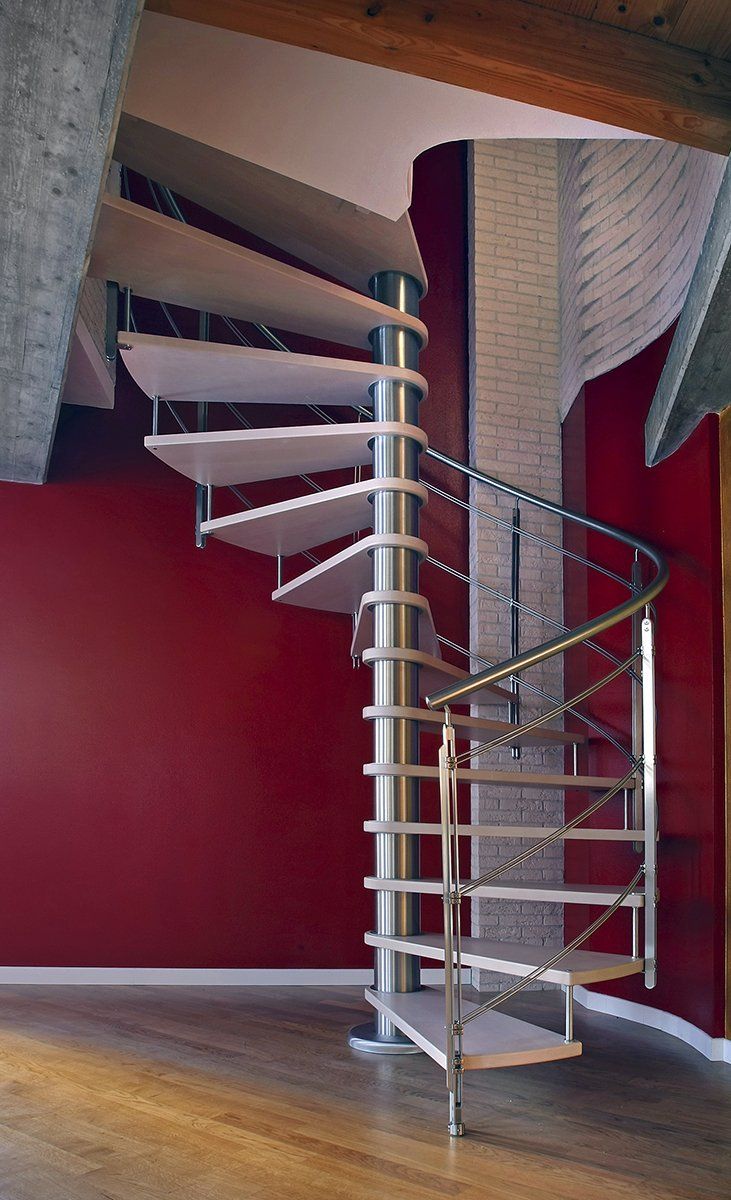 scala a chiocciola in legno